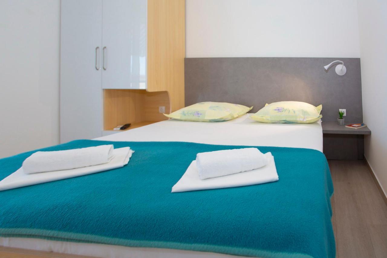 Apartments Loncar Tučepi Εξωτερικό φωτογραφία